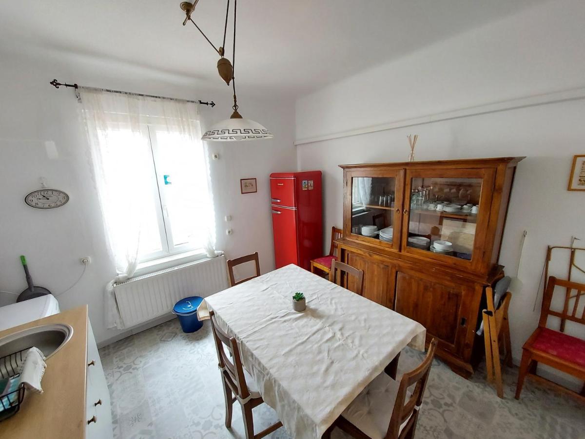 Varkeruelet Apartman Sopron Buitenkant foto